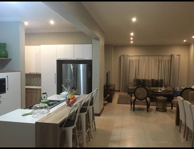 4 BEDROOM HOUSE FOR SALE IN MONAVONI